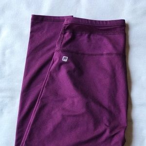 High waist yoga legging with mesh waist.
